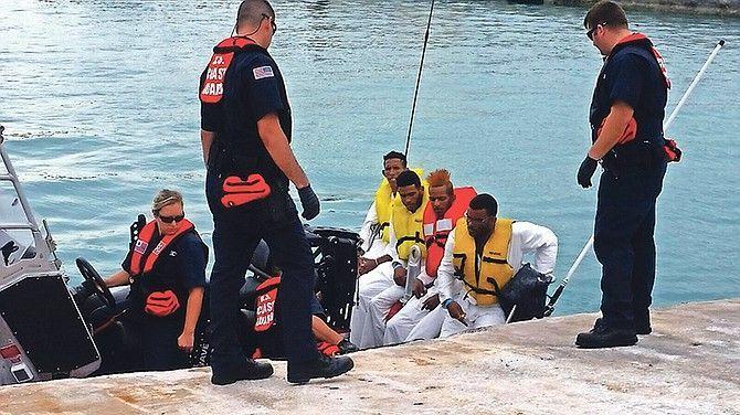 Cubanos varados en cayo de Bahamas