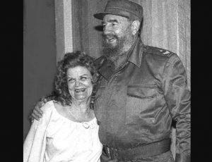 Raúl Castro dedicó a Carilda Oliver