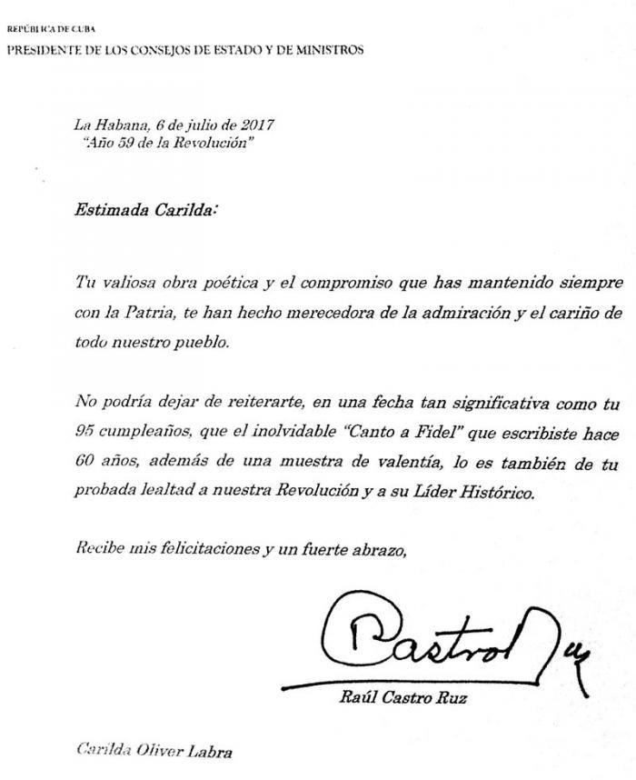 Raúl Castro dedicó a Carilda Oliver