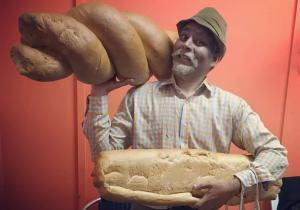 panes gigantes a Pánfilo