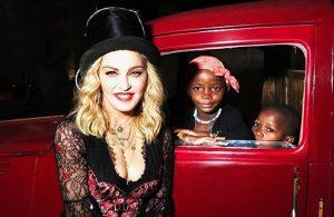 Madonna se rompe el vestido