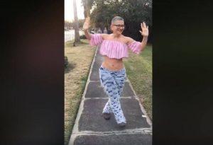 Anciana con fibromialgia