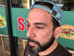 Yomil Hidalgo agrede a Alex Otaola
