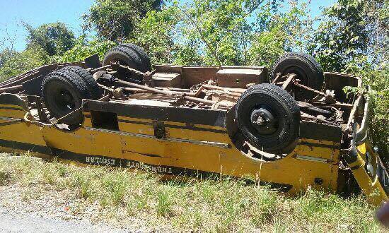 Se le van los frenos a un bus