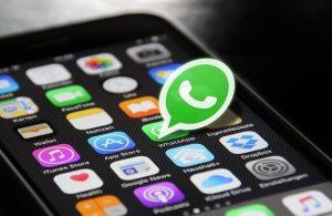 broma de WhatsApp