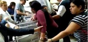 discusión en el aeropuerto de La Habana