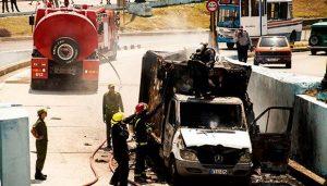 Incendio de una camioneta