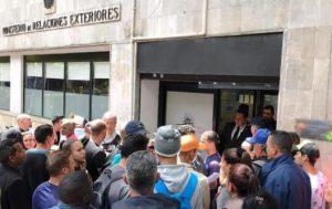 visas de trabajo a los cubanos