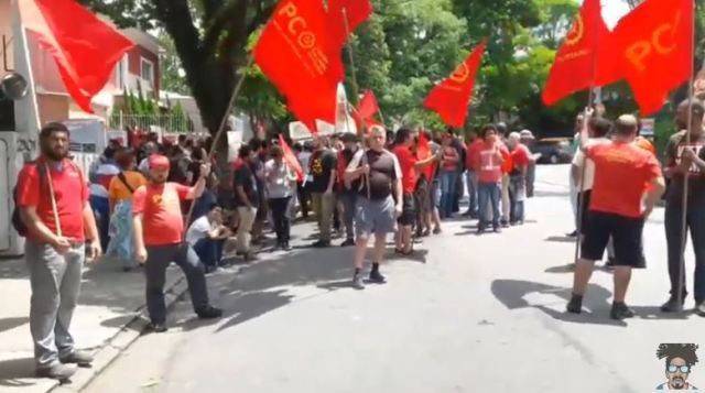cubanos en la marcha
