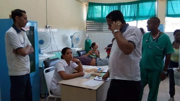 Tren impacta un camión