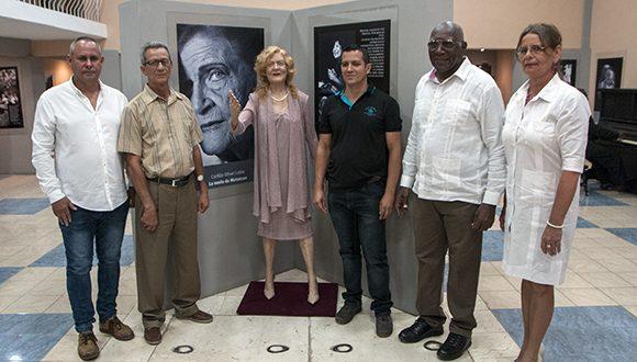 estatua de cera de Carilda Oliver