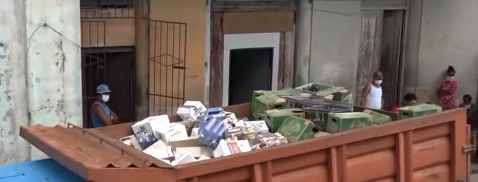 Un millón de pesos y dos autos confiscados