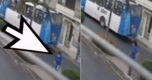 atropellada por un autobús en Ecuador
