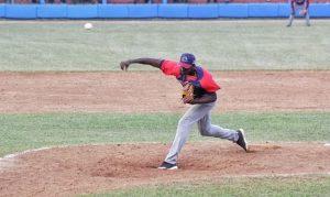 pitcher Yousimar Cousín