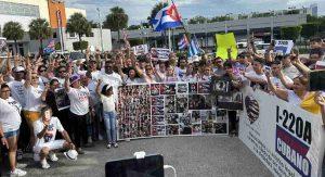 Cubanos con I220A