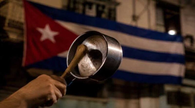 El laico católico Elías Heli González Palma terminó en prisión después de participar en una protesta contra los apagones y la falta de agua en La Habana. Su caso, documentado por la organización Prisoners Defenders, expuso cómo las manifestaciones vecinales por el deterioro de las condiciones de vida en Cuba derivaron en procesos penales contra ciudadanos que expresaron su descontento.